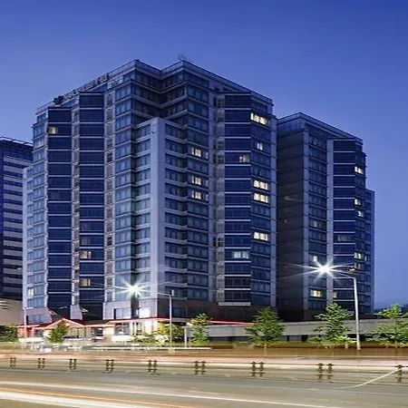 Vabien Suites II Serviced Residence